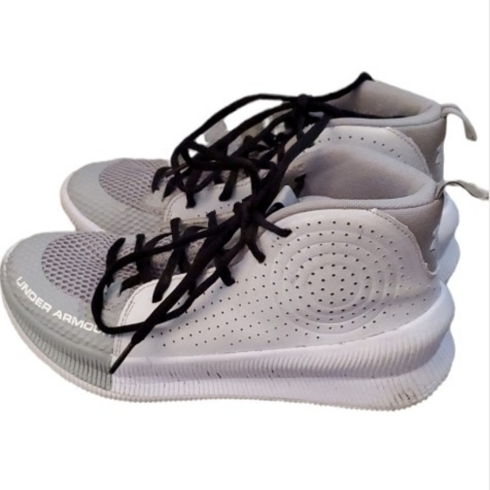Under Armour Sneakers High Top Size 7.5 Jet Shoes White Gray Black Laces